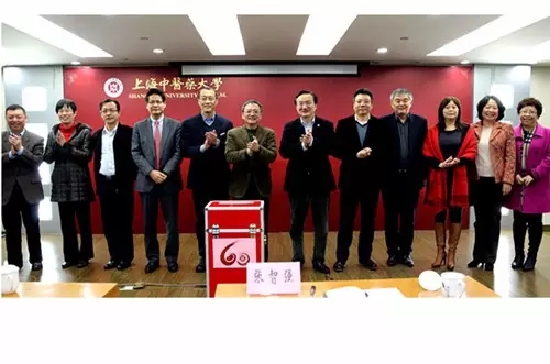 学校举行纪念建校60周年捐赠启动仪式
