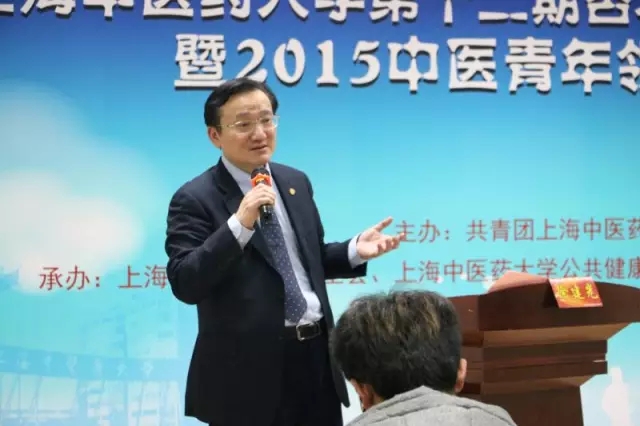 徐建光校长与青年学生共话成长之路